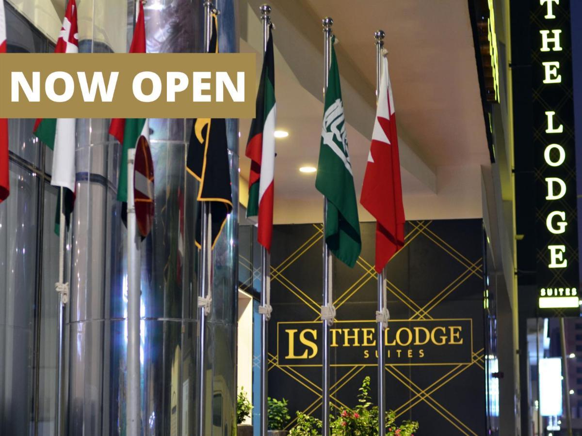 The Lodge Suites Manama Ngoại thất bức ảnh