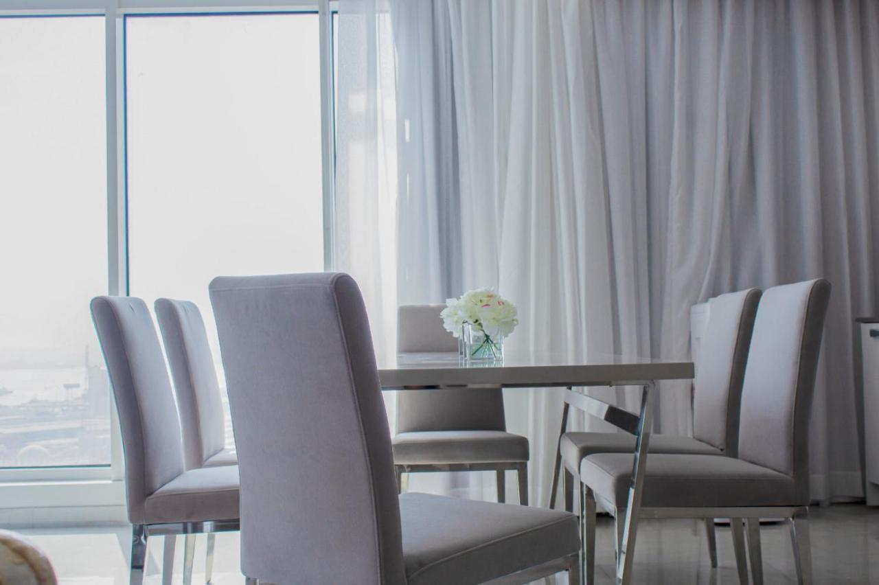 The Lodge Suites Manama Ngoại thất bức ảnh