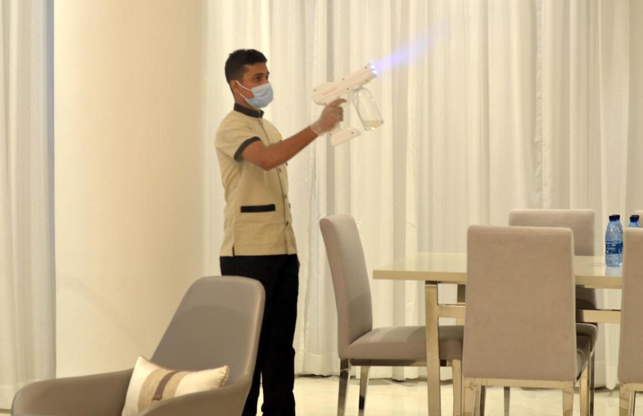 The Lodge Suites Manama Ngoại thất bức ảnh