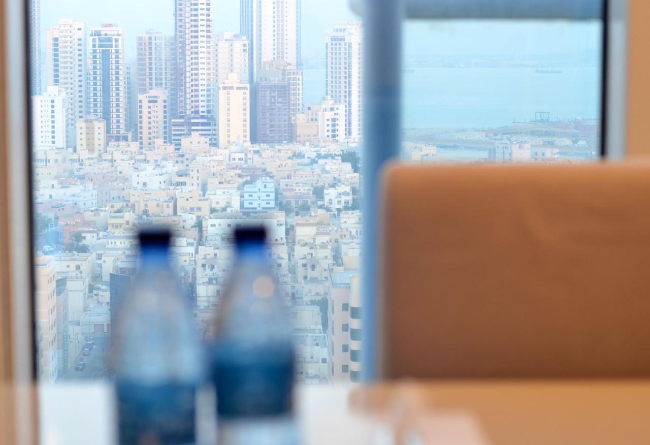 The Lodge Suites Manama Ngoại thất bức ảnh