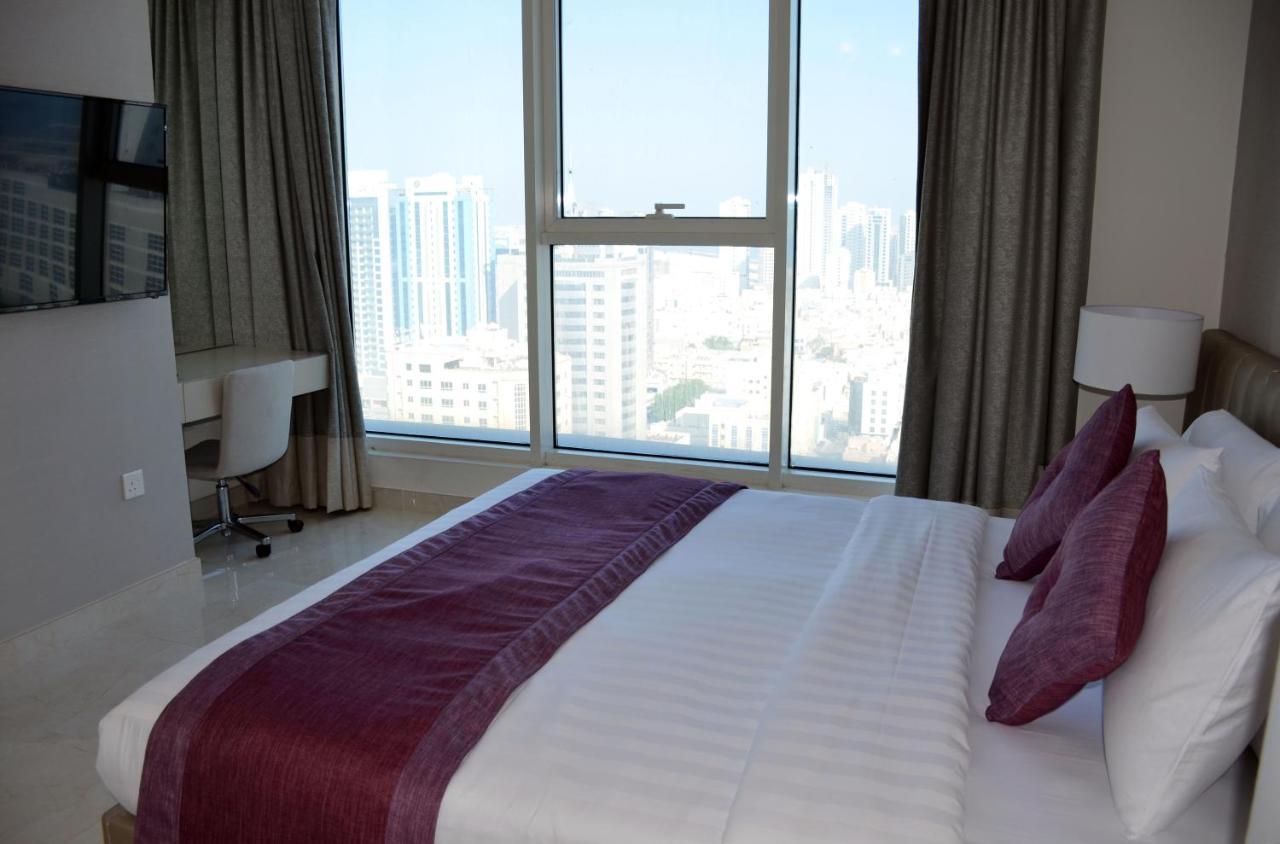 The Lodge Suites Manama Ngoại thất bức ảnh