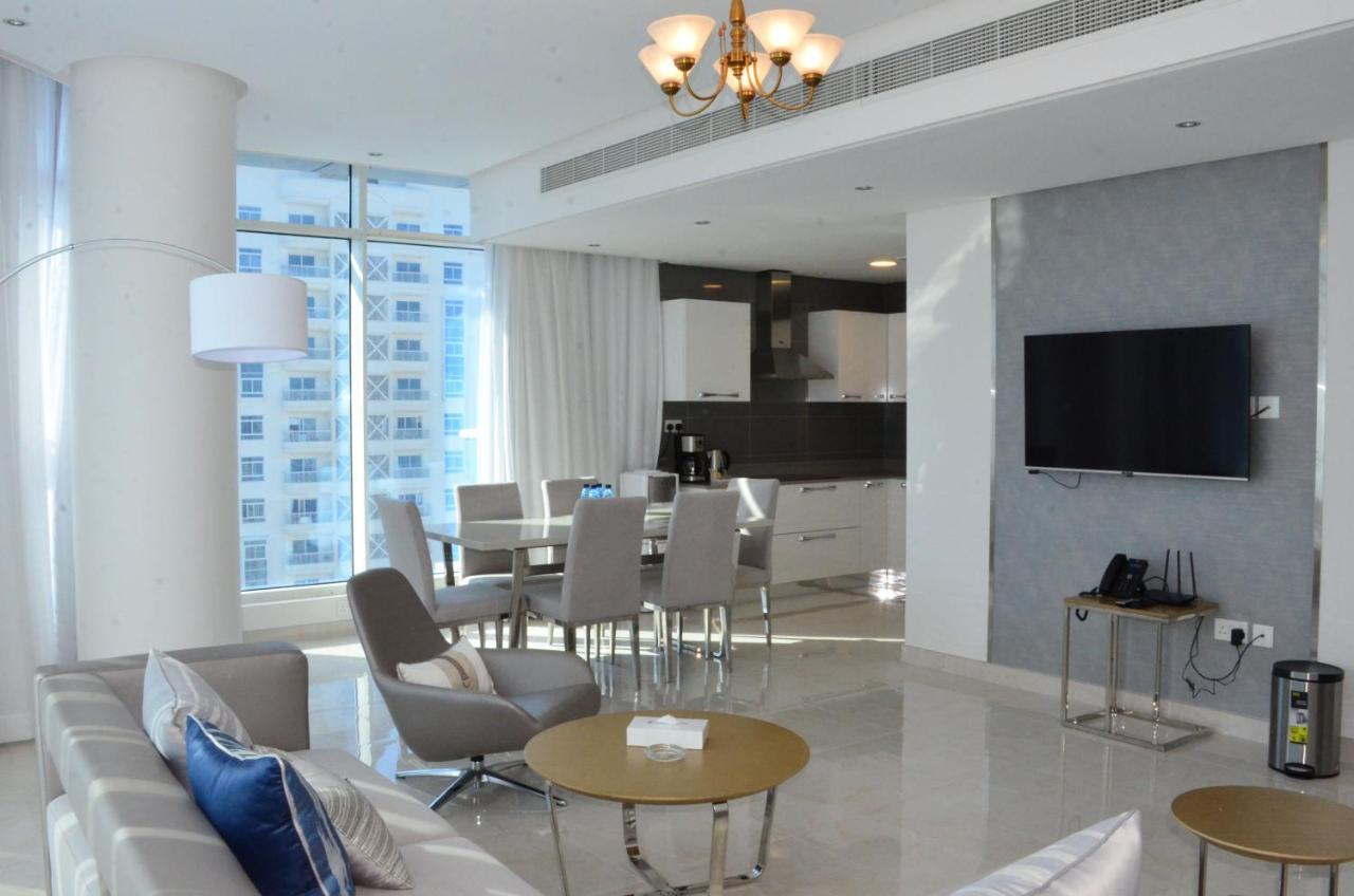 The Lodge Suites Manama Ngoại thất bức ảnh
