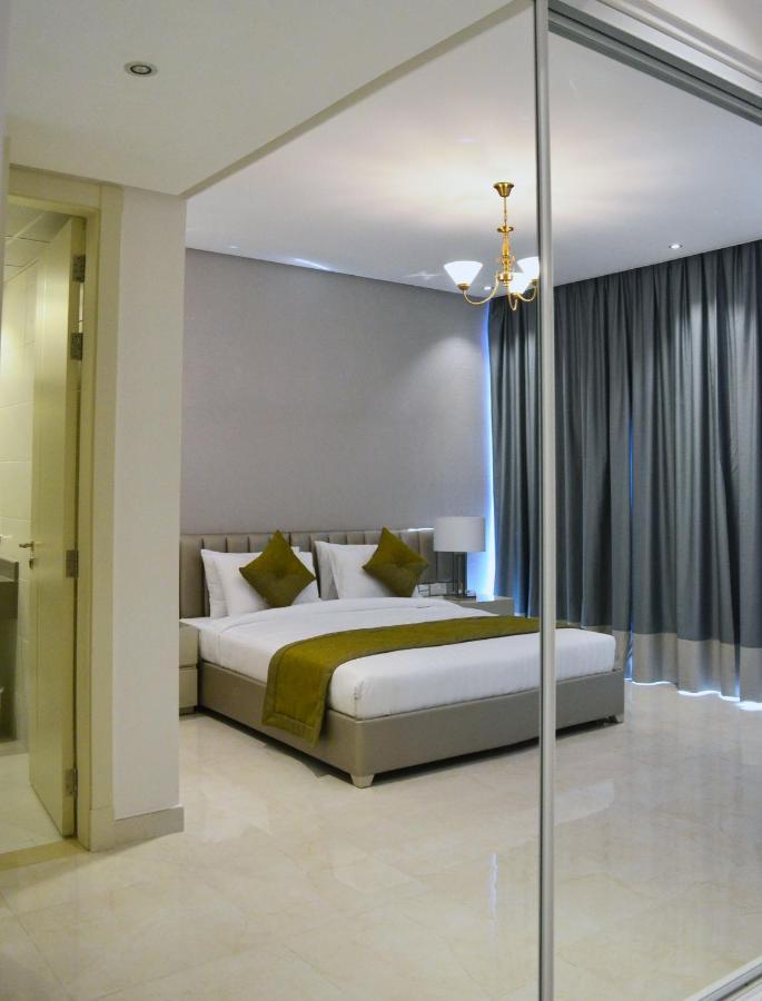 The Lodge Suites Manama Ngoại thất bức ảnh